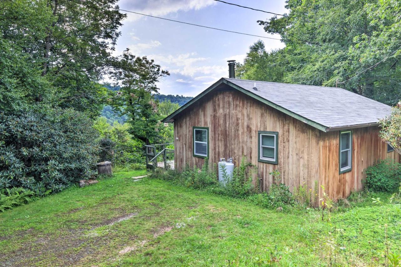 Peaceful Spruce Pine Cabin On 8 Acres With 2 Decks! Εξωτερικό φωτογραφία