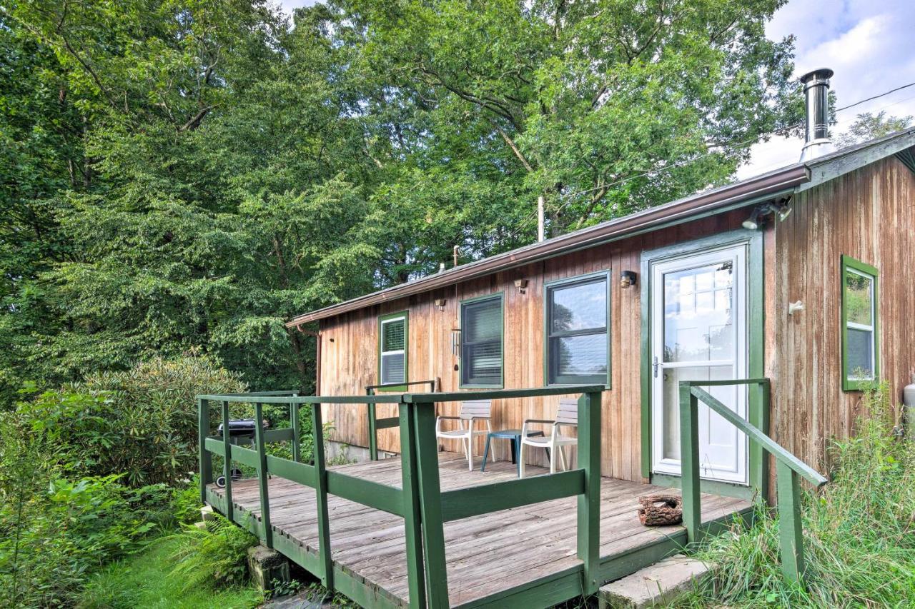 Peaceful Spruce Pine Cabin On 8 Acres With 2 Decks! Εξωτερικό φωτογραφία